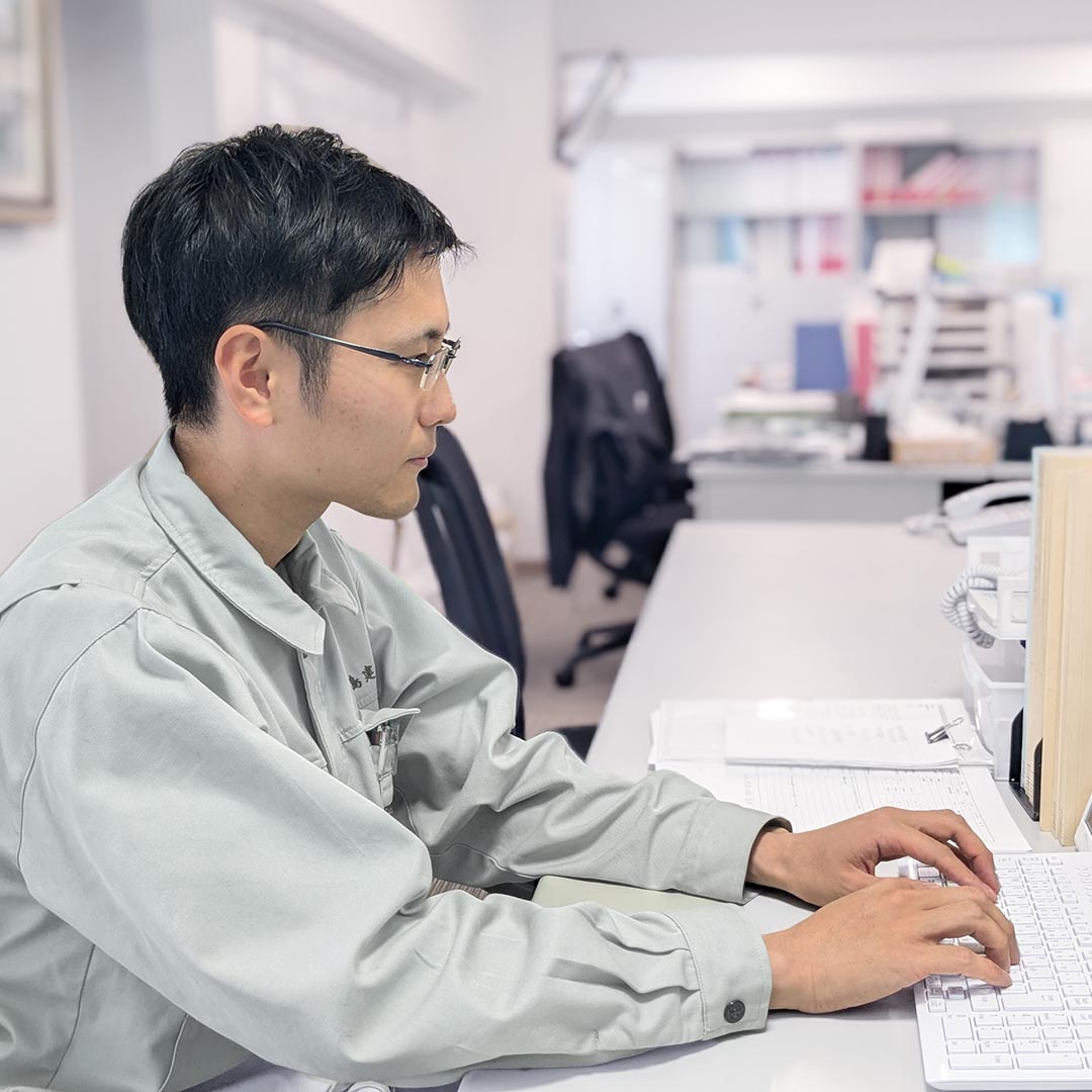 先輩インタビュー｜採用情報｜小島建興株式会社